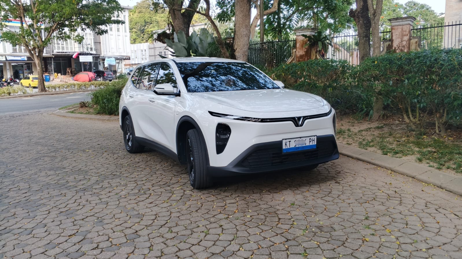 Rental Mobil Listrik ( EV ) di Kalimantan Timur